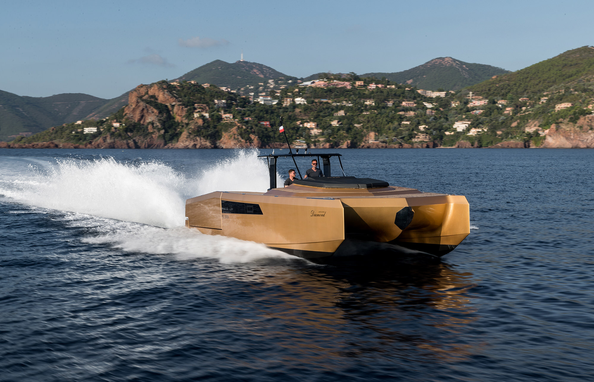 Diamond exterior 5